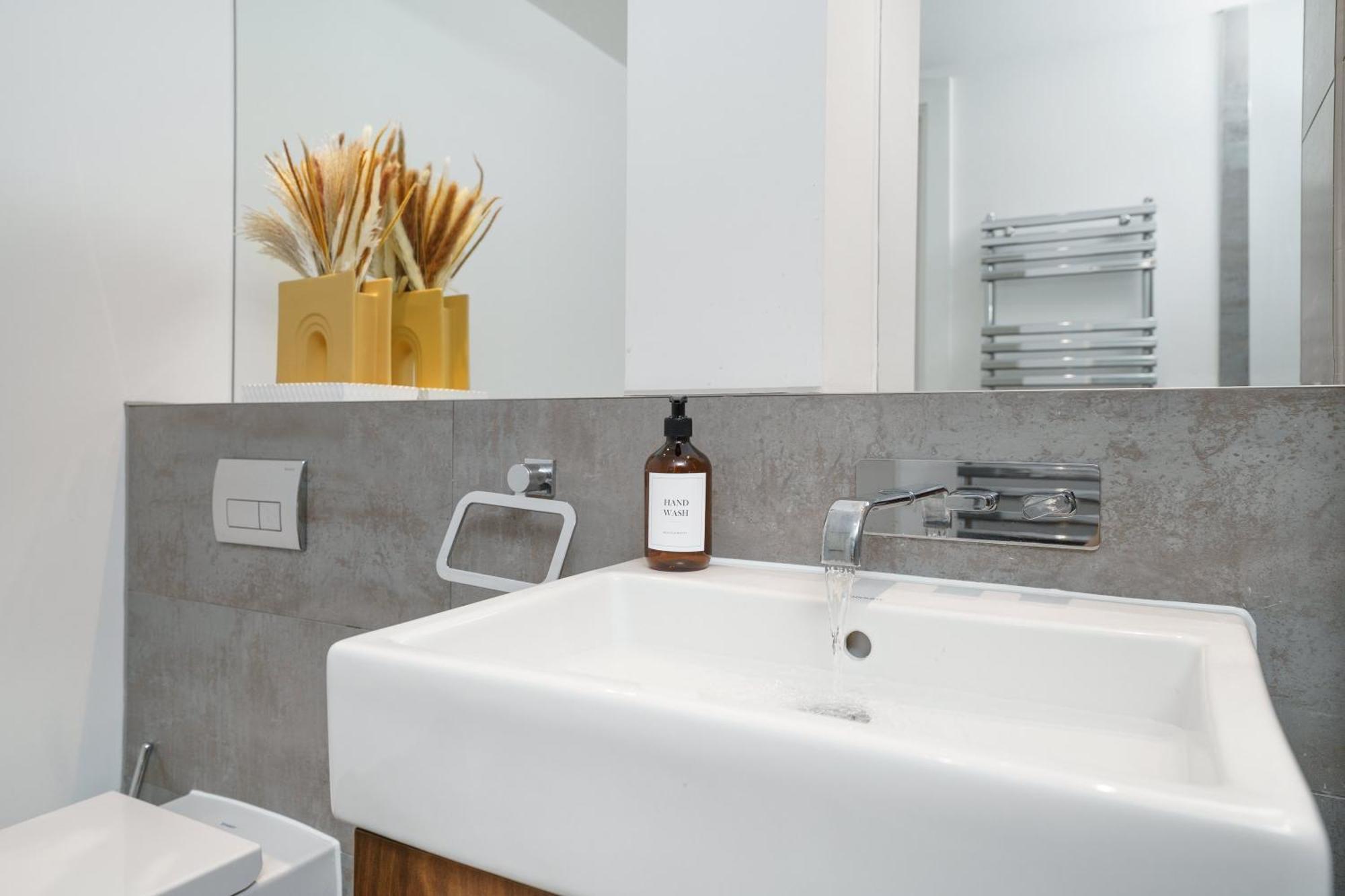 Trafalgar Sq 1 Bedr, 3 Beds Sleeps 6 伦敦 外观 照片