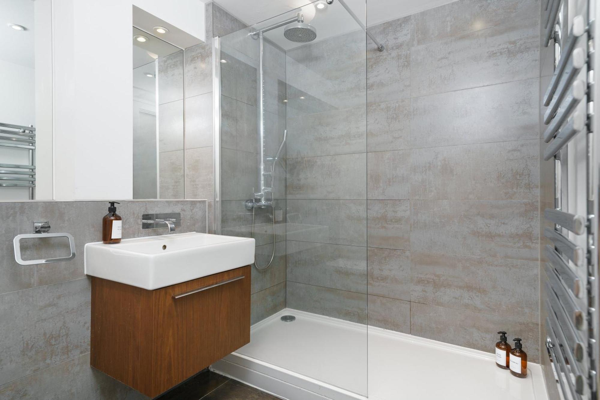 Trafalgar Sq 1 Bedr, 3 Beds Sleeps 6 伦敦 外观 照片